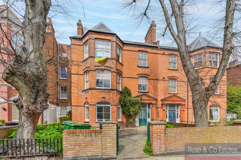 Compayne Gardens South Hampstead